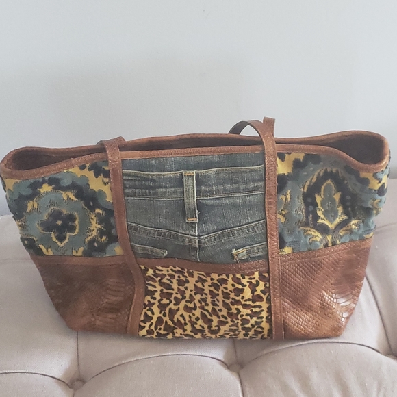 Clever Carriage Company Handbags - Clever Carriage tote